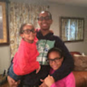 Meet your Posher, Leila